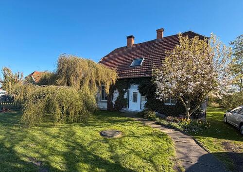 Foto - Charmantes Einfamilienhaus mit großem Garten