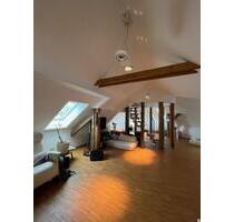 Extravagante große DG-Wohnung in Erfurt - Brühlervorstadt