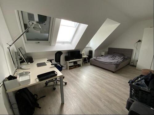 Foto - 1 Zimmer Dachgeschoßwohnung zur Miete in Ingolstadt