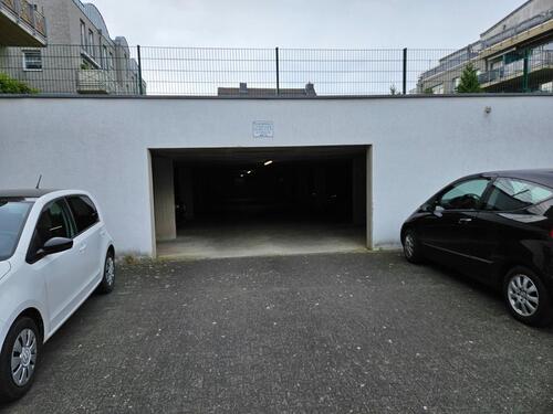 Foto - Stellplatz, Garagenstellplatz überdacht doch nicht abgeschlossen