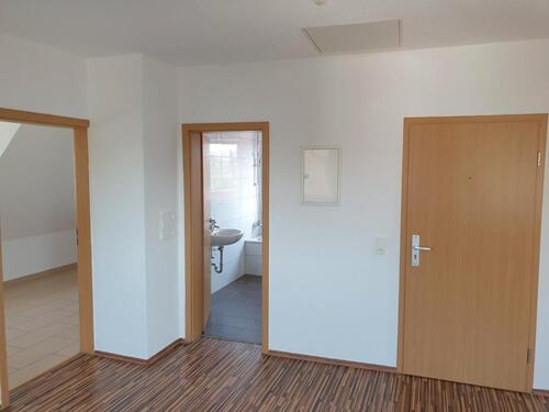 Foto - Dachgeschoßwohnung in Worms zur Miete