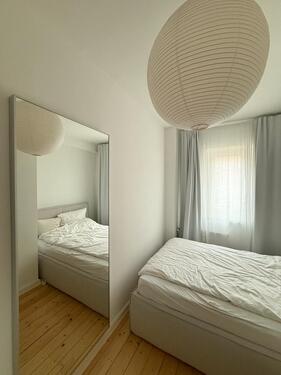 Foto - UNTERMIETE- Altbauwohnung in Winterhude