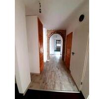 4 Zimmer Wohnung Erdgeschoss - 750,00&nbsp;EUR Kaltmiete, ca.&nbsp; 100,00&nbsp;m&sup2; in Steinfeld (Oldenburg) (PLZ: 49439)