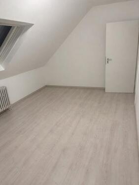 Foto - 2 Zimmer Dachgeschoßwohnung zur Miete in Langenselbold