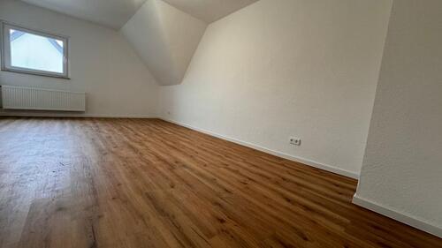 Foto - *** Charmante DG-Wohnung in grüner Lage! ***