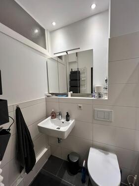 Foto - Helle 1-Zimmer-Wohnung mit Wannenbad & Einbauküche