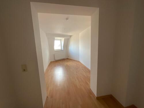 Foto - Dachgeschoßwohnung in Halle (Saale) zur Miete