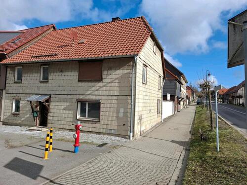 Foto - Renovierungsbedürftiges Haus mit potenzial + grundstück, garage