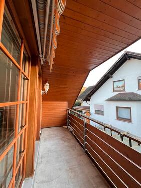 Foto - Dachgeschoßwohnung in Hausen zur Miete