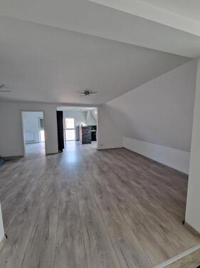 Foto - 3-Zimmer-Maisonette-Wohnung - 1.300,00 EUR Kaltmiete,