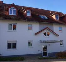 WOHNEN UND LEBEN AM STADTRAND VON ERFURT (NIEDERNISSA)