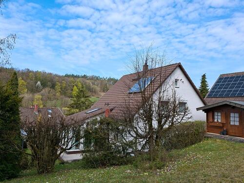 Foto - 7 Zimmer Einfamilienhaus zum Kaufen in Lautertal