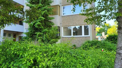 Foto - Eigentumswohnung 88qm Erdgeschoß-neu renoviert Balkon von Privat