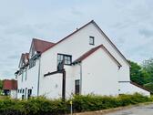 Foto - 3-ZKB Wohnung (78 m²) mit eigenem Eingang, Stellplatz & Dachboden