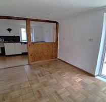 charmantes Haus zur Miete - 750,00&nbsp;EUR Kaltmiete, ca.&nbsp; 81,00&nbsp;m&sup2; in Sugenheim (PLZ: 91484) Deutenheim
