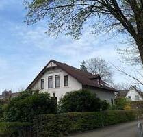 Provisionsfrei: Charmantes Altbauhaus in Bremen-Oberneuland