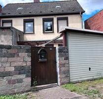 Hausverkauf - 210.000,00&nbsp;EUR Kaufpreis, ca.&nbsp; 96,00&nbsp;m&sup2; in Wolmirstedt (PLZ: 39326)