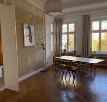 Provisionsfrei, 4-Zimmer-Altbauwohnung in Berlin