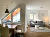 Foto - Top-möblierte Dachgeschosswohnung mit neuem Look!