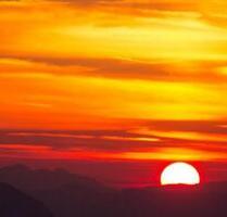 neu sanierte 2-Zimmer Wohnung mit Garten incl. neuer EBK - Rieden