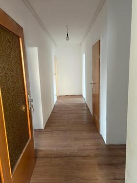 Foto - Großzügige, helle 4,5 Zimmer Wohnung im Groner Altdorf