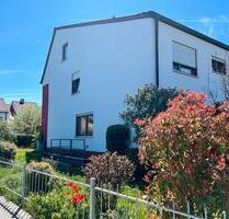 Reiheneckhaus Amberg Eisberg - 1.900,00&nbsp;EUR Kaltmiete, ca.&nbsp; 122,00&nbsp;m&sup2; in Amberg (PLZ: 92224)