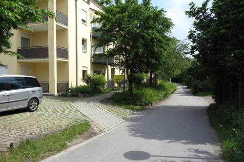 Foto - 2 Zimmer Wohnung - 650,00&nbsp;EUR Kaltmiete, ca.&nbsp; 64,00&nbsp;m&sup2;