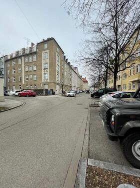 Foto - Duplex-Stellplatz in sanierter Garage Obergiesing ab sofort