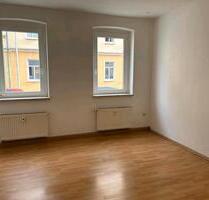 3-Raum-Wohnung im EG eines ruhigen MFH. Bezugsfertig Sofort. - Altenburg