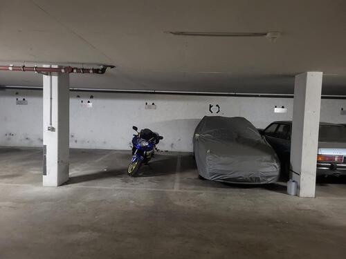 Foto - Tiefgaragenstellplatz in der Sundgauallee 53