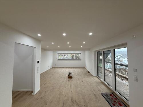 Foto - Exklusive 3-Zimmer Wohnung - luxuriös saniert & sofort bezugsbereit