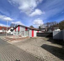 Bürogebäude mit Werkstatt und Lagerfläche in Biedenkopf