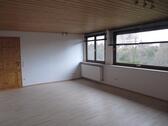 Foto - 2 Zimmer Dachgeschoßwohnung zur Miete in Bechtolsheim
