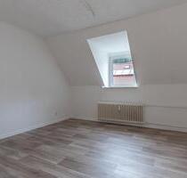 Ca. 51 m² große 2-Zimmer-Dachgeschosswohnung mit Tageslichtbad in Hagen-Eilpe Ca. 51 m² große 2-Zimmer-Dachgeschosswohnung mit Tageslichtbad in Hagen-Eilpe