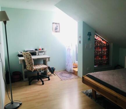 Foto - Dachgeschoßwohnung in Gerbrunn zur Miete