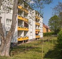 Gemütliche 3-Raum Wohnung mit Badewanne in ruhiger Wohnlage in der H.-Heine-Str. 27 Naumburg (Saale)