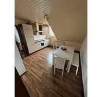 Gemütlich 2,5 Zimmer Wohnung in Langrnfeld Richrath - Langenfeld (Rheinland)