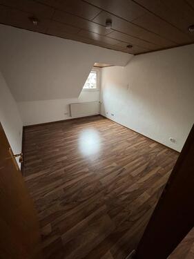 Foto - Dachgeschoßwohnung in Langenfeld (Rheinland) zur Miete