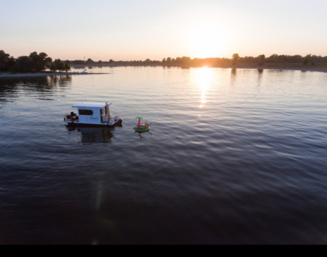 Foto - Ostern Osterferien auf dem Hausboot Familie Hunde Urlaub