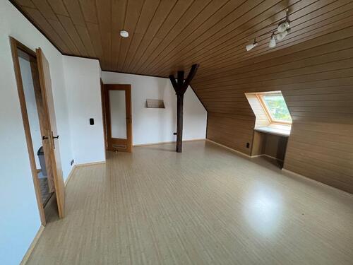Foto - Renovierte 1-Zimmer-Wohnung (42 m²) – ideal für Pendler Schicht