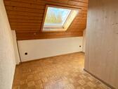 Foto - Dachgeschoßwohnung in Niederviehbach zur Miete