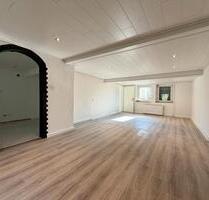 Charmante Doppelhaushälfte mit Garage in Neunkirchen-Zeppenfeld