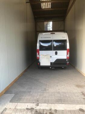 Foto - Wohnmobil, Wohnwagen,Boot oder Oldtimer Halle