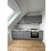 Renoviertes DG | EBK | Design-Boden | Garage + Stellplatz inkl. - Rheda-Wiedenbrück