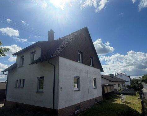 Foto - 4 Zimmer Einfamilienhaus zum Kaufen in Idstein