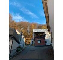 Stark renovierungsbedürftiges Haus - Ergoldsbach Langenhettenbach