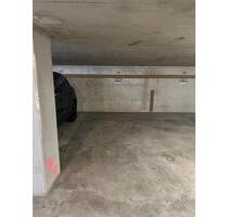 Tiefgaragenstellplatz in der Flurstraße in Landshut zu vermieten - Altdorf