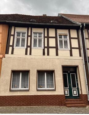 Foto - Historisches Stadthaus - 33.500,00&nbsp;EUR Kaufpreis, ca.&nbsp; 120,00&nbsp;m&sup2;