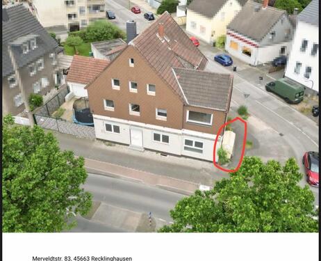 Foto - Container Stellplatz z.B. für Altkleider