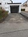 Foto - Garage mit Vorplatz Nähe Enzenhardplatz zu vermieten